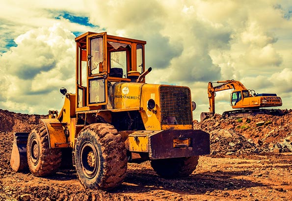 二手推土机购买后如何进行保养与维护